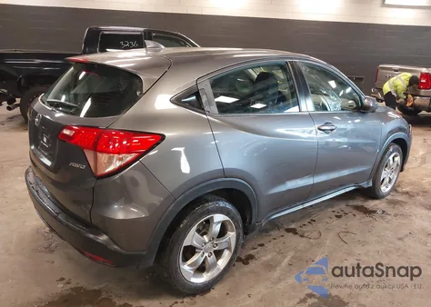 2017 Honda Hr-V Lx z USA, uszkodzony, nr VIN 3CZRU6H36HG701012